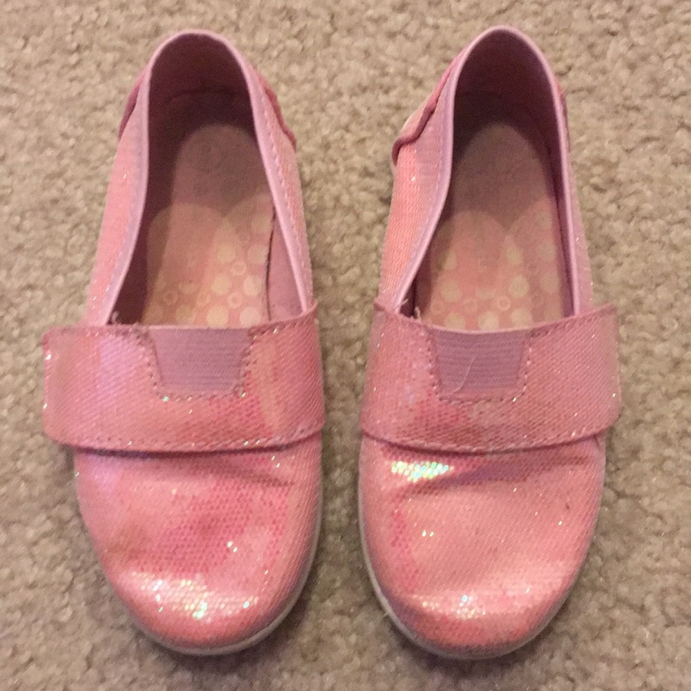 Size 9 toddler pink sparkly “toms”